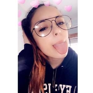 Meet your Posher, Mackenzie